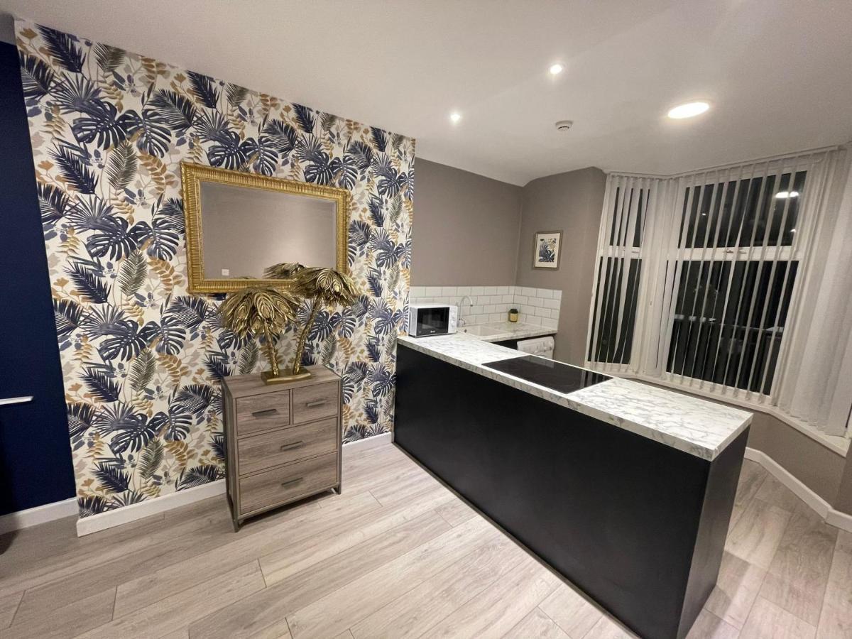 Selection Of Stylish Apartments Within Walking Distance Of Cardiff City Centre Eksteriør billede