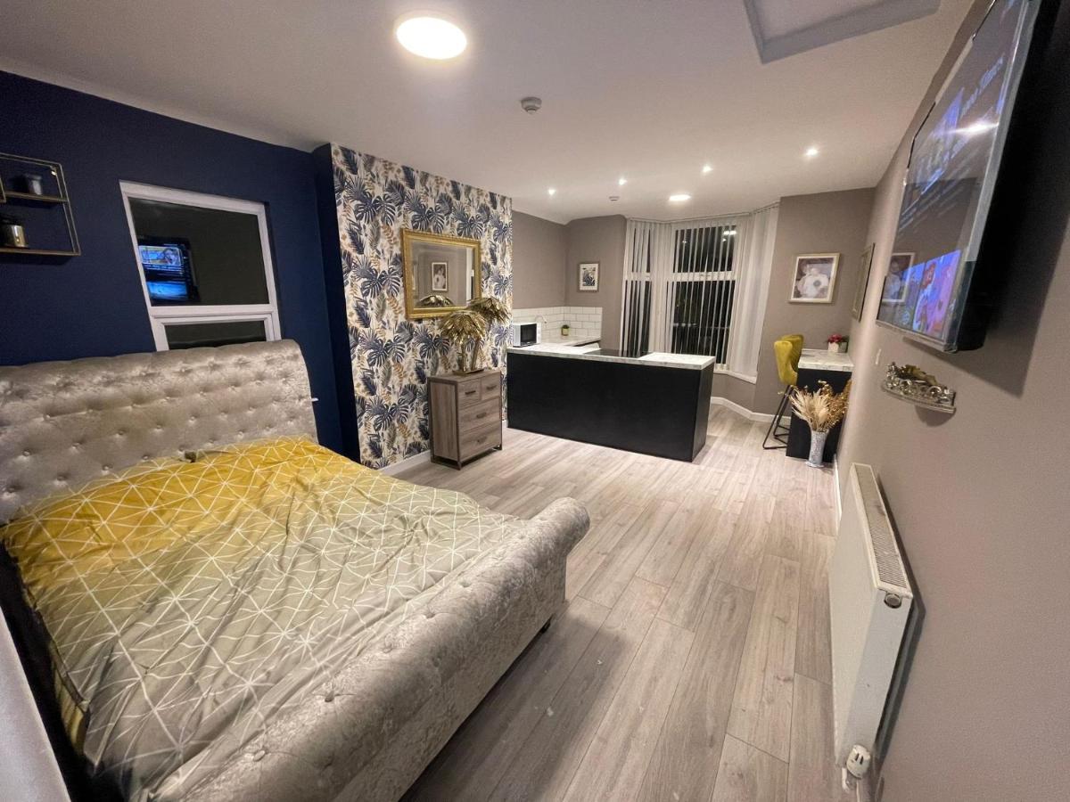Selection Of Stylish Apartments Within Walking Distance Of Cardiff City Centre Eksteriør billede