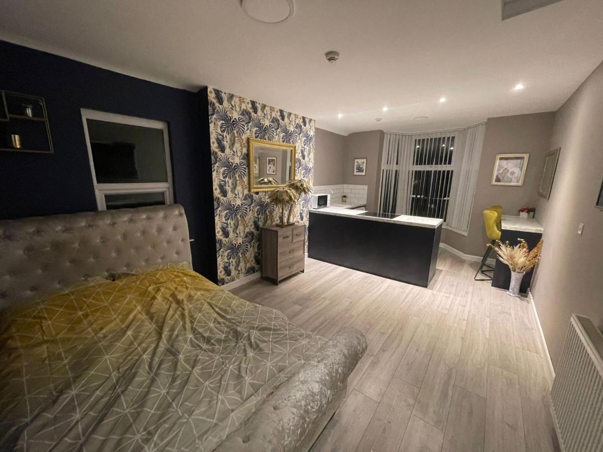 Selection Of Stylish Apartments Within Walking Distance Of Cardiff City Centre Eksteriør billede